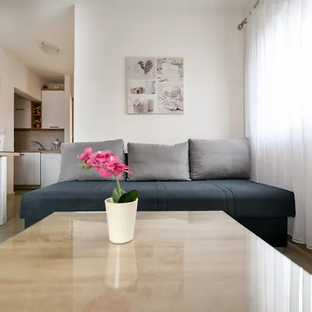 Apartments Diora Seline Exterior photo
