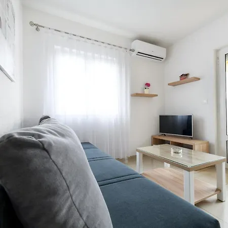 Apartments Diora Seline Exterior photo