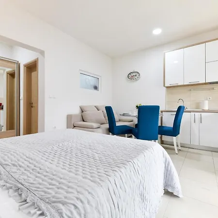 Apartments Diora Seline Exterior photo