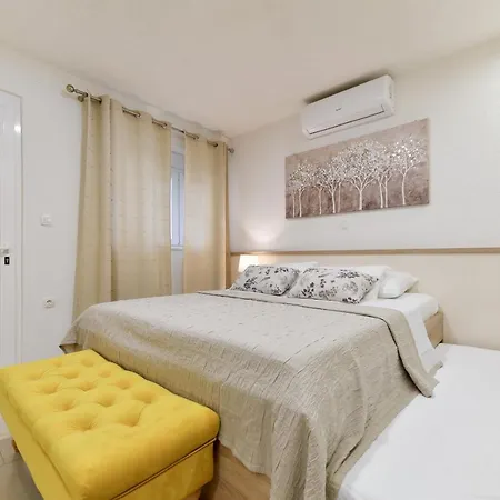 Apartments Diora Seline Exterior photo