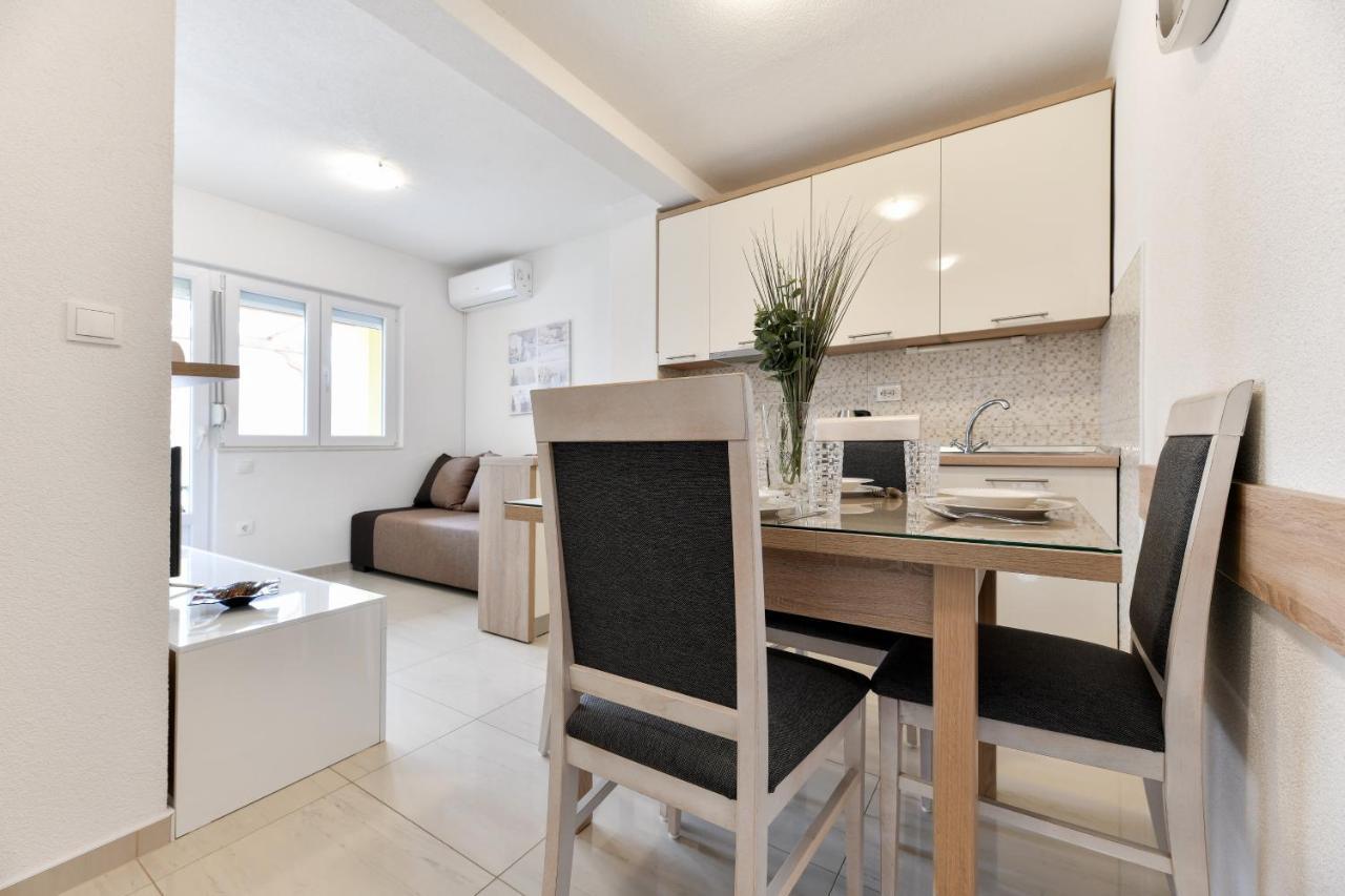 Diora Apartment