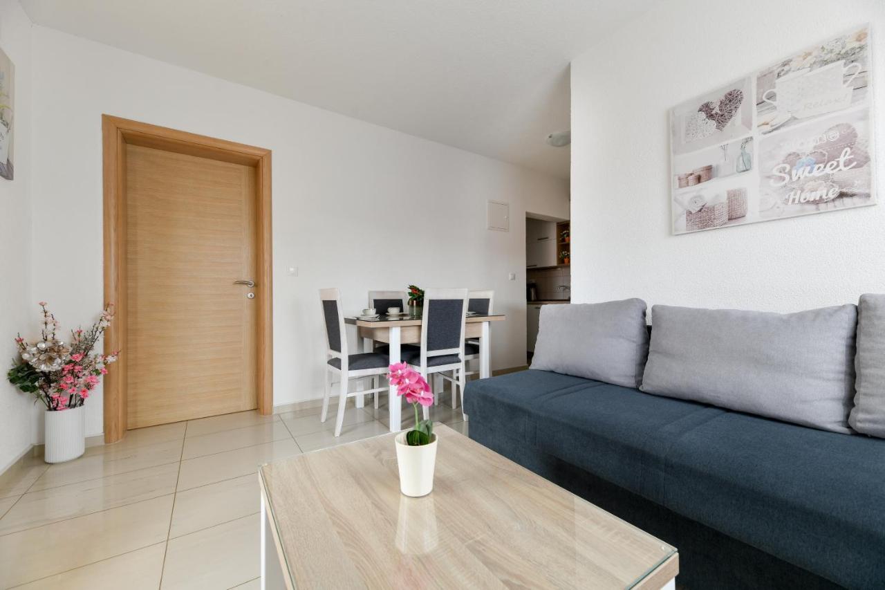 Diora Apartment Seline