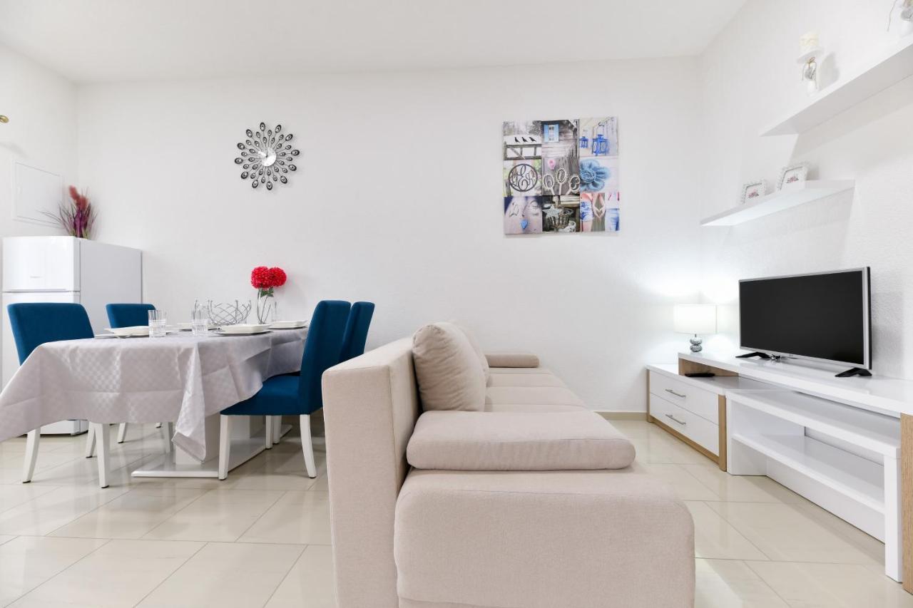 Apartment Diora