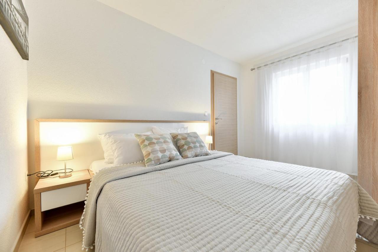 Diora Apartment Seline