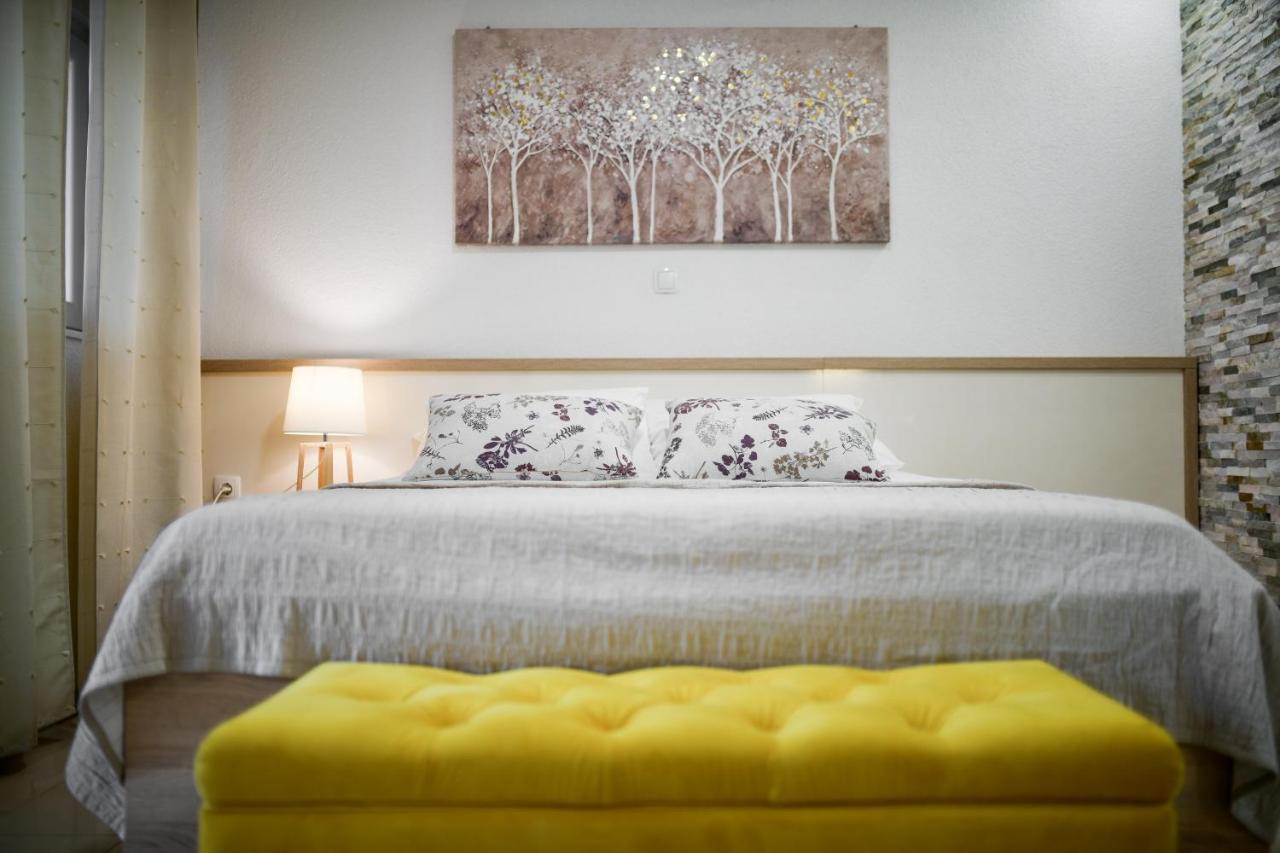 Diora Apartment *