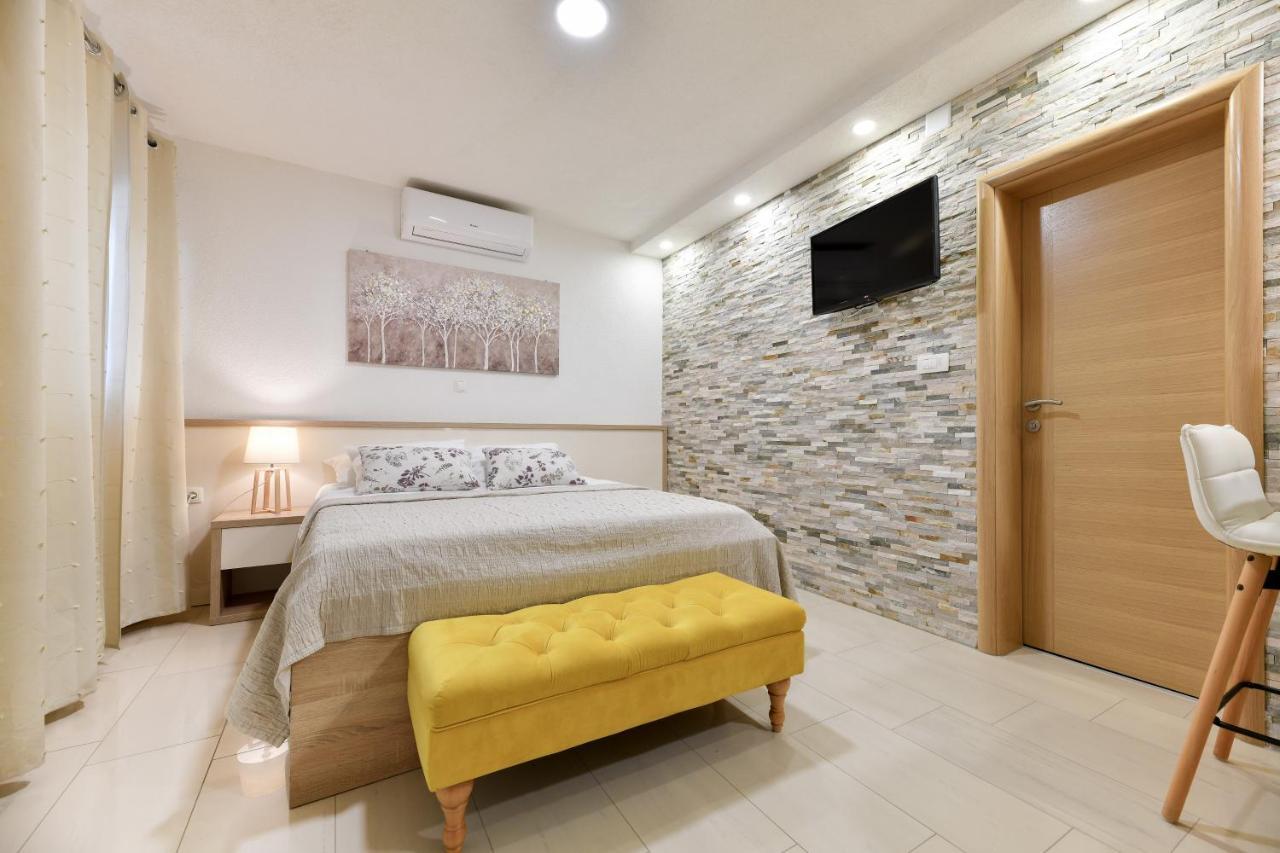 Diora Apartment Seline